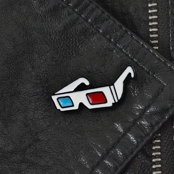3/$25 Retro 3D Glasses Pin Badge Brooch - Picture 2 of 7